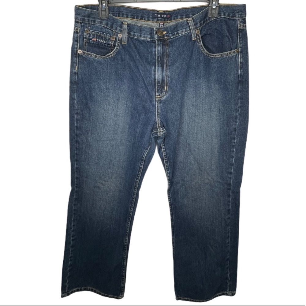 THRE3 Jeans‎